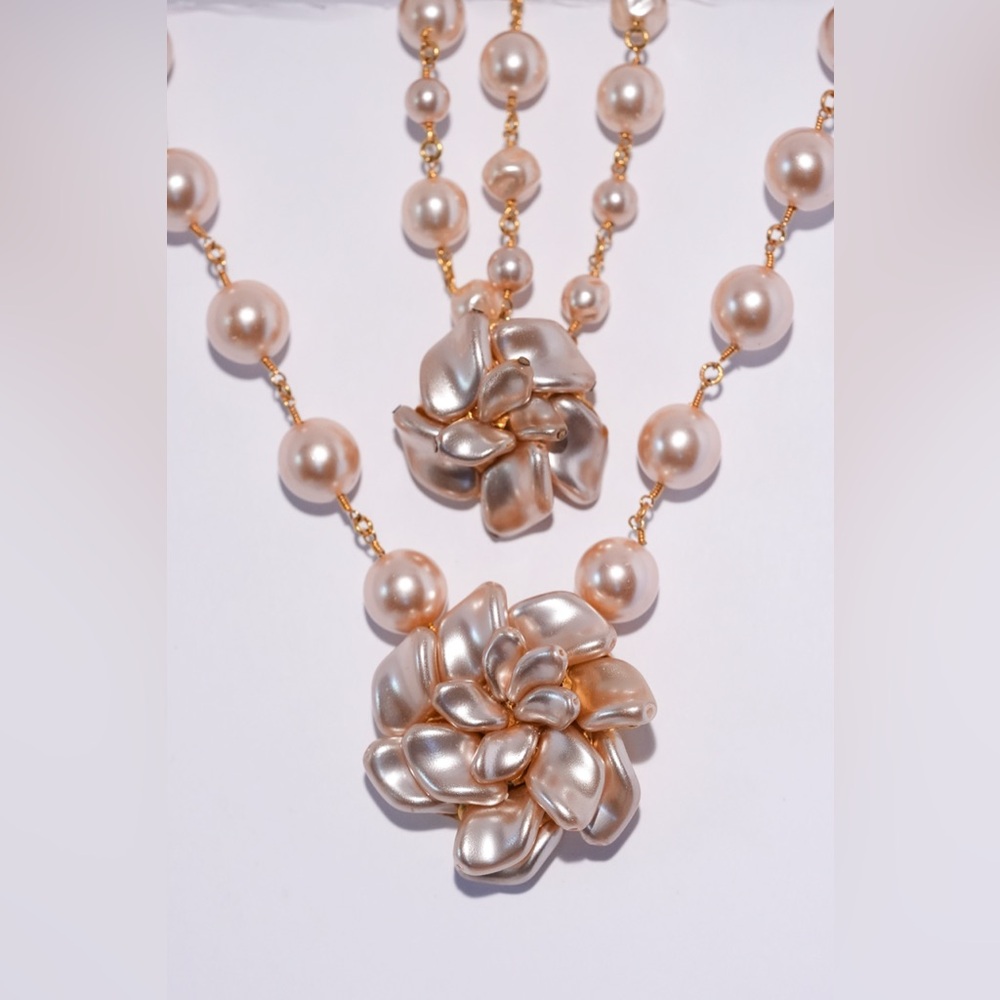 Vintage Tanner Elegant Pearl Necklace with matching bracelet #21